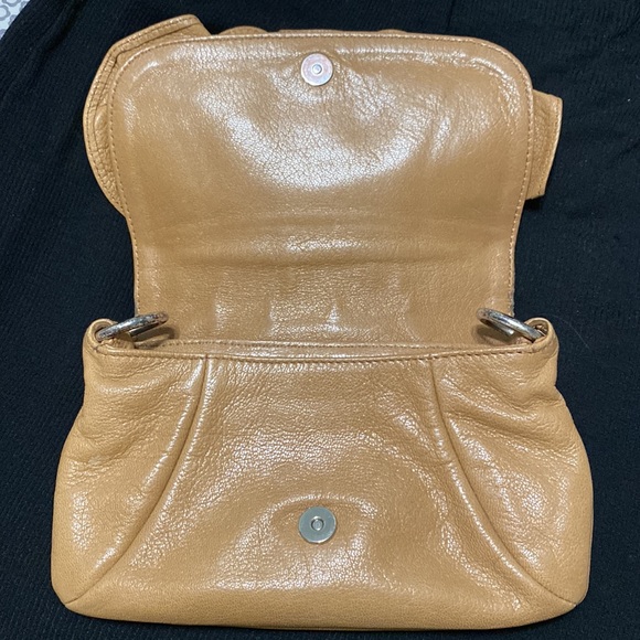 Yves Saint Laurent small bag - Picture 6 of 10